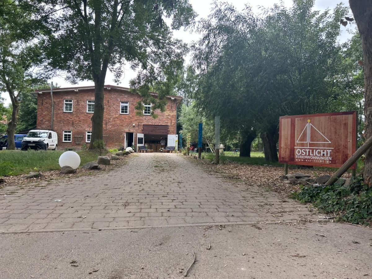 Baumzelt Rogerson Hotel Altefähr Buitenkant foto